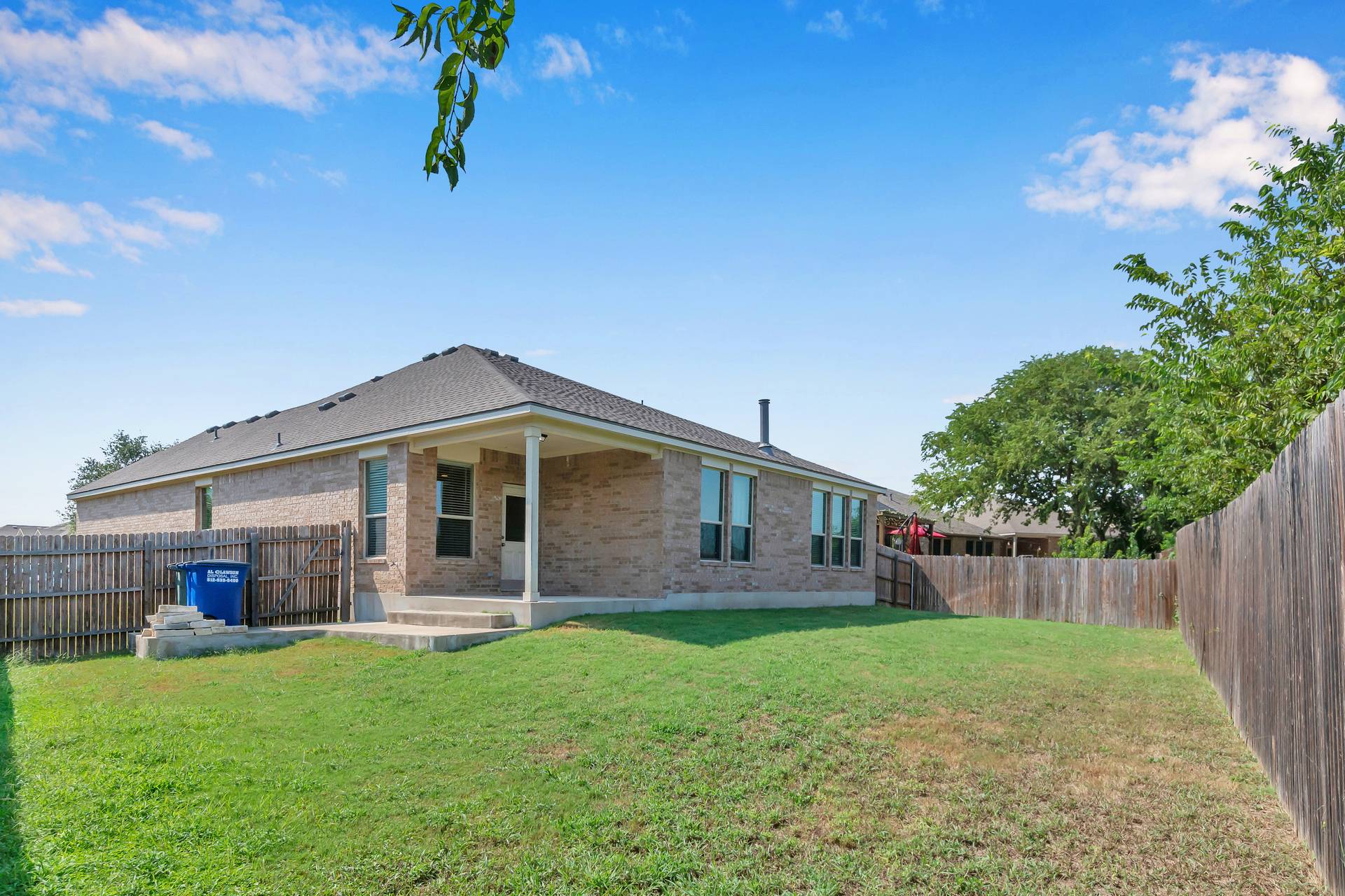 main property photo 2