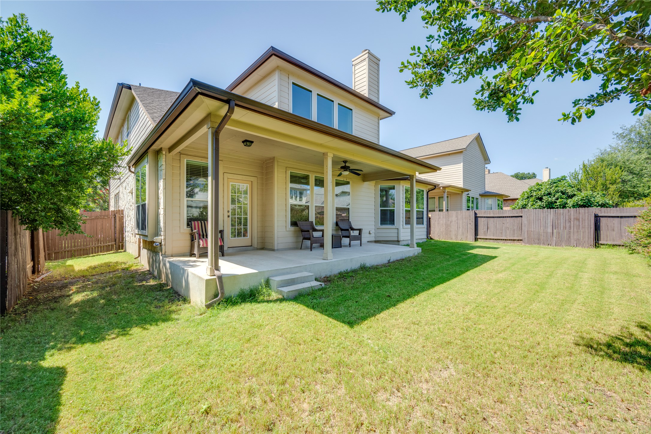 main property photo 35