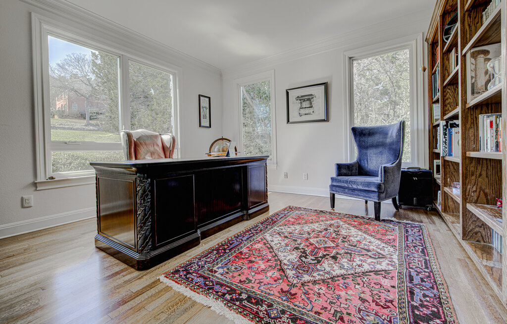 main property photo 8