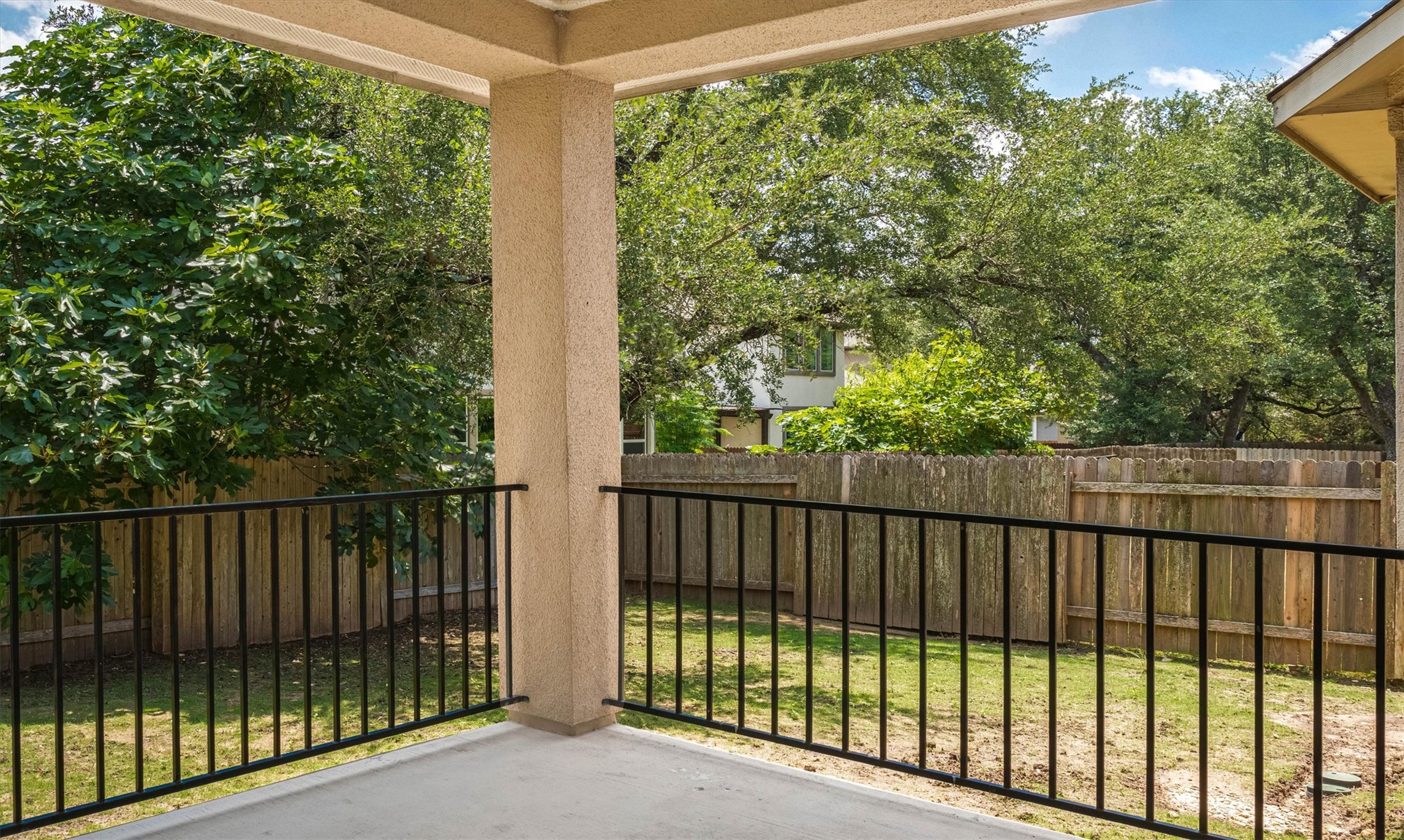 main property photo 32