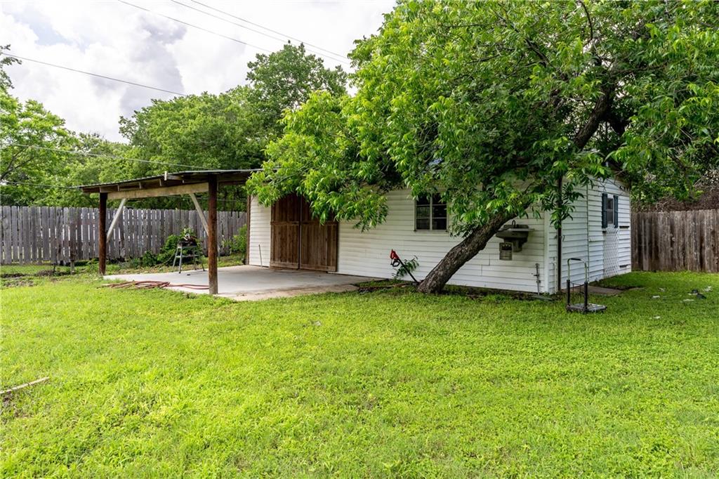 main property photo 10