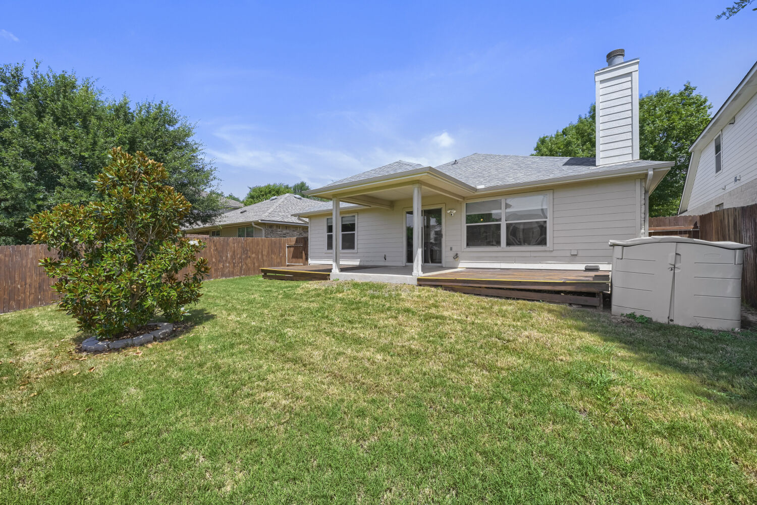 main property photo 15