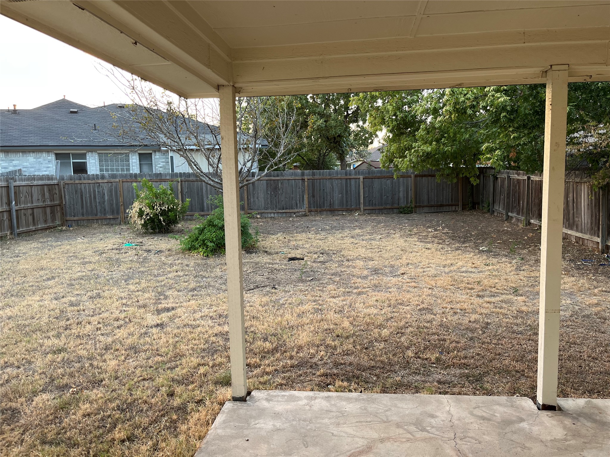 main property photo 16