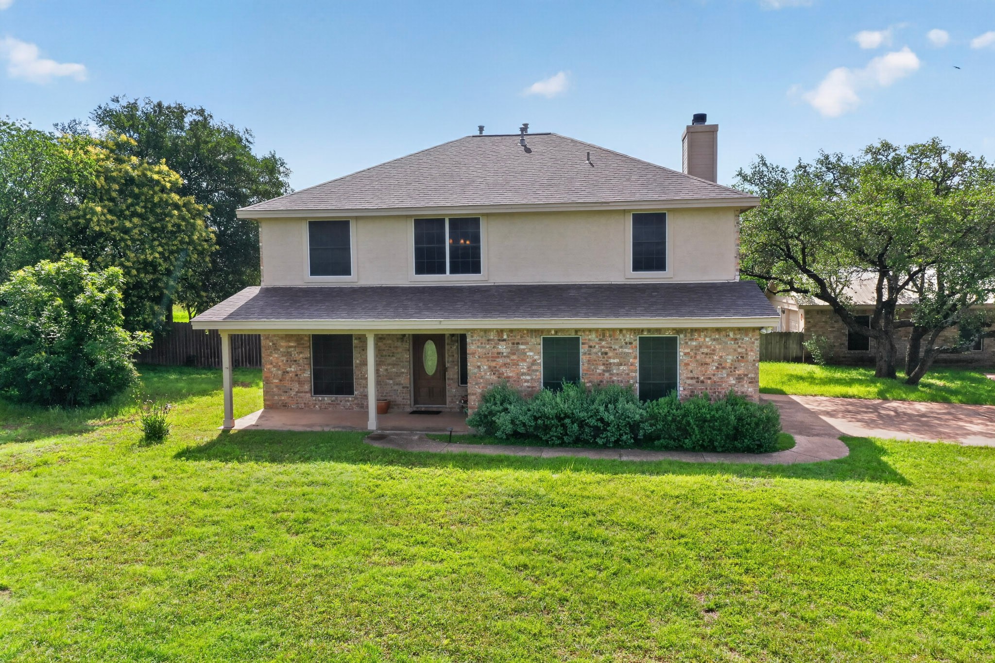 main property photo 36