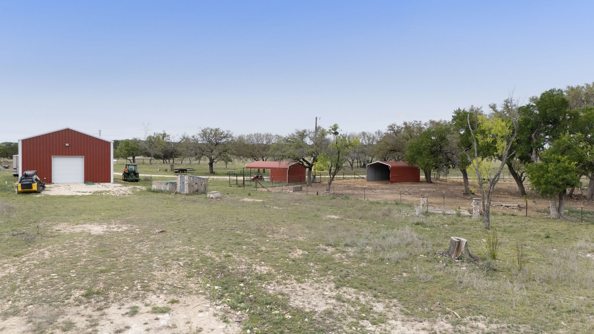 main property photo 12