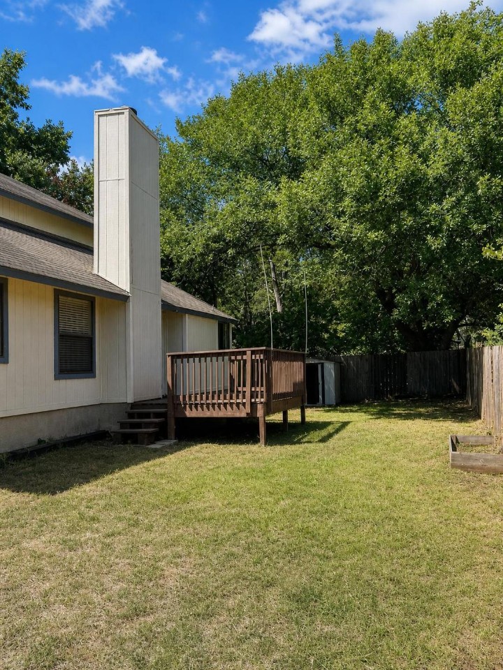 main property photo 18