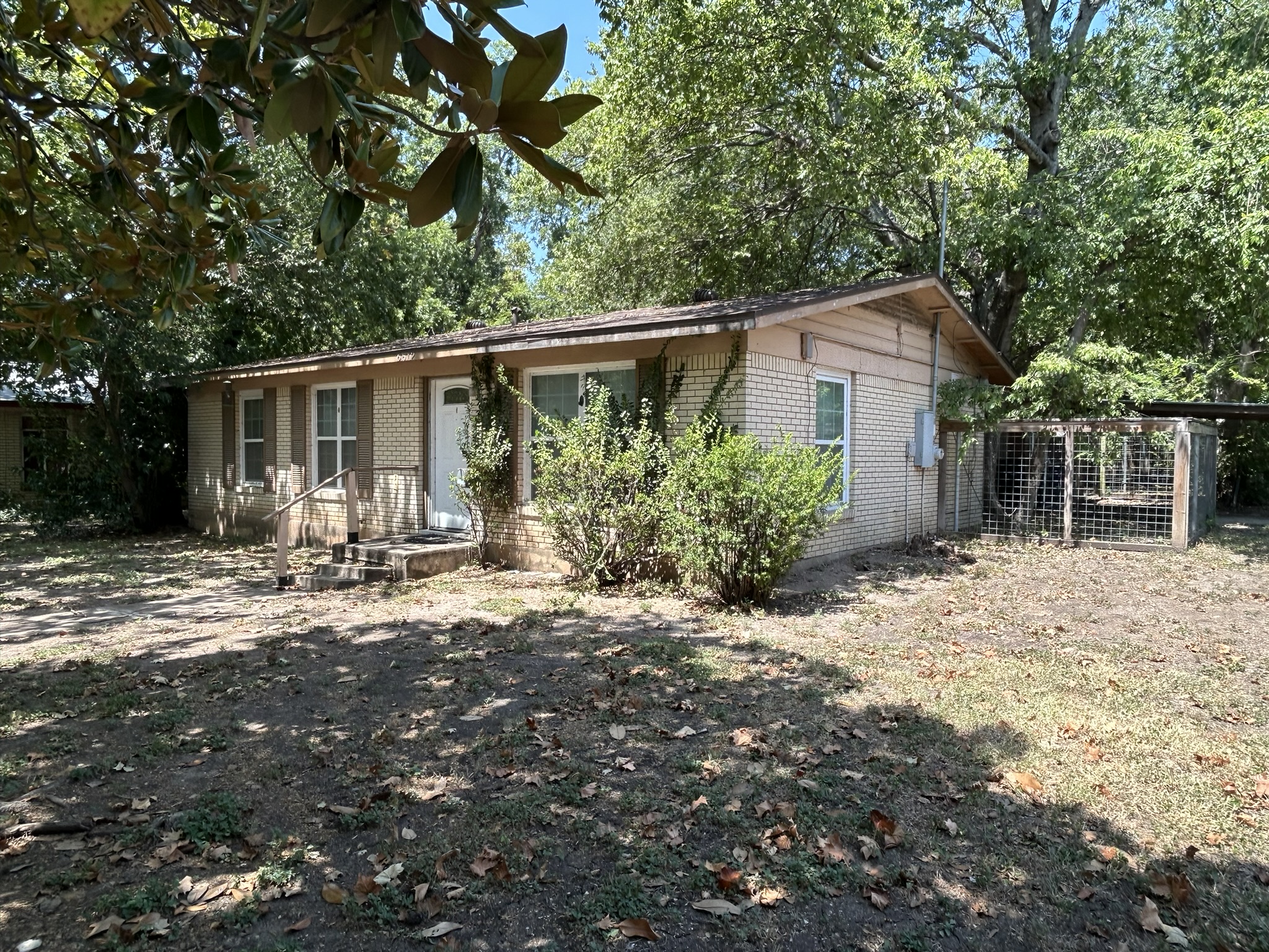 main property photo 1