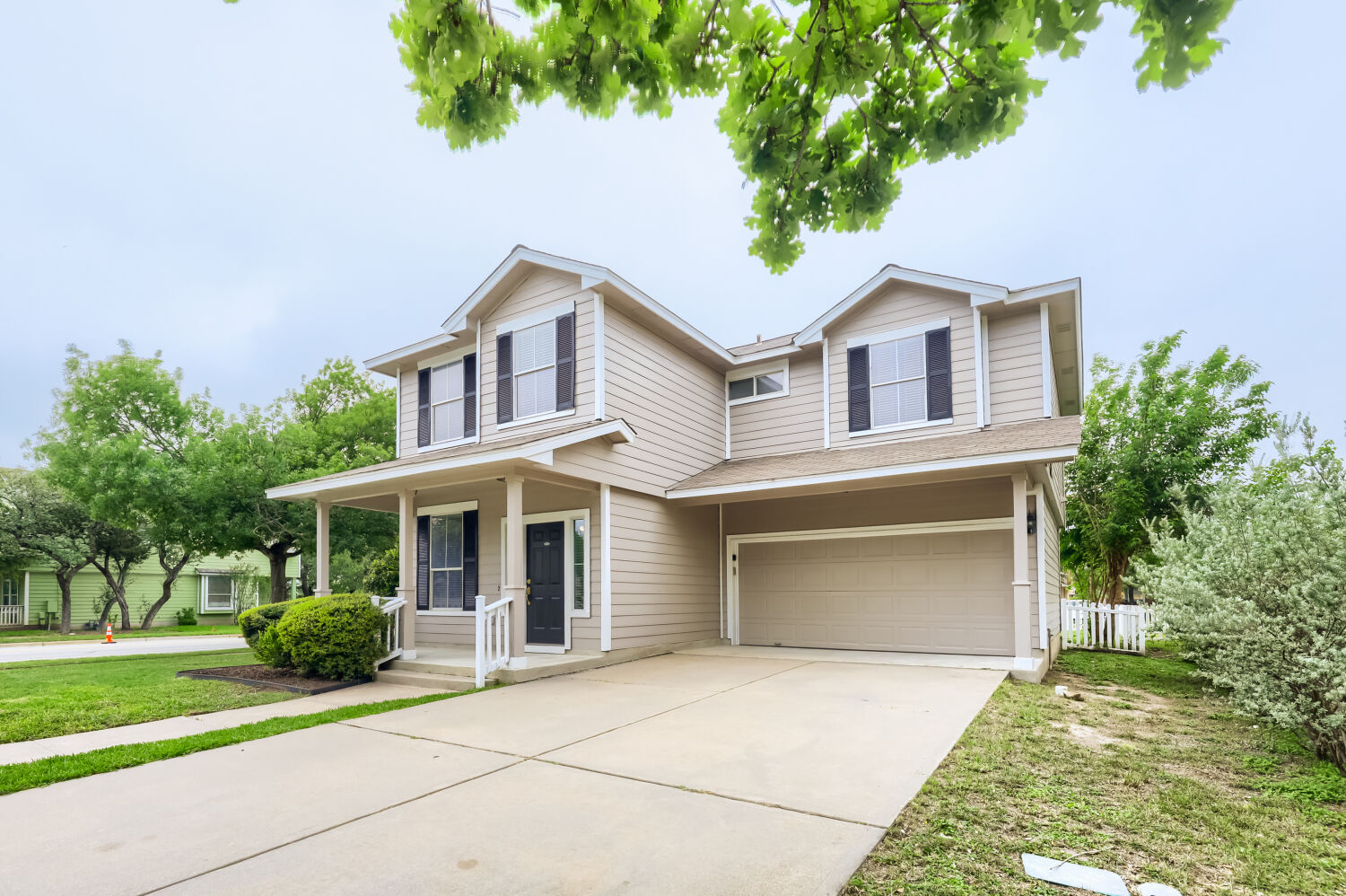 main property photo 2