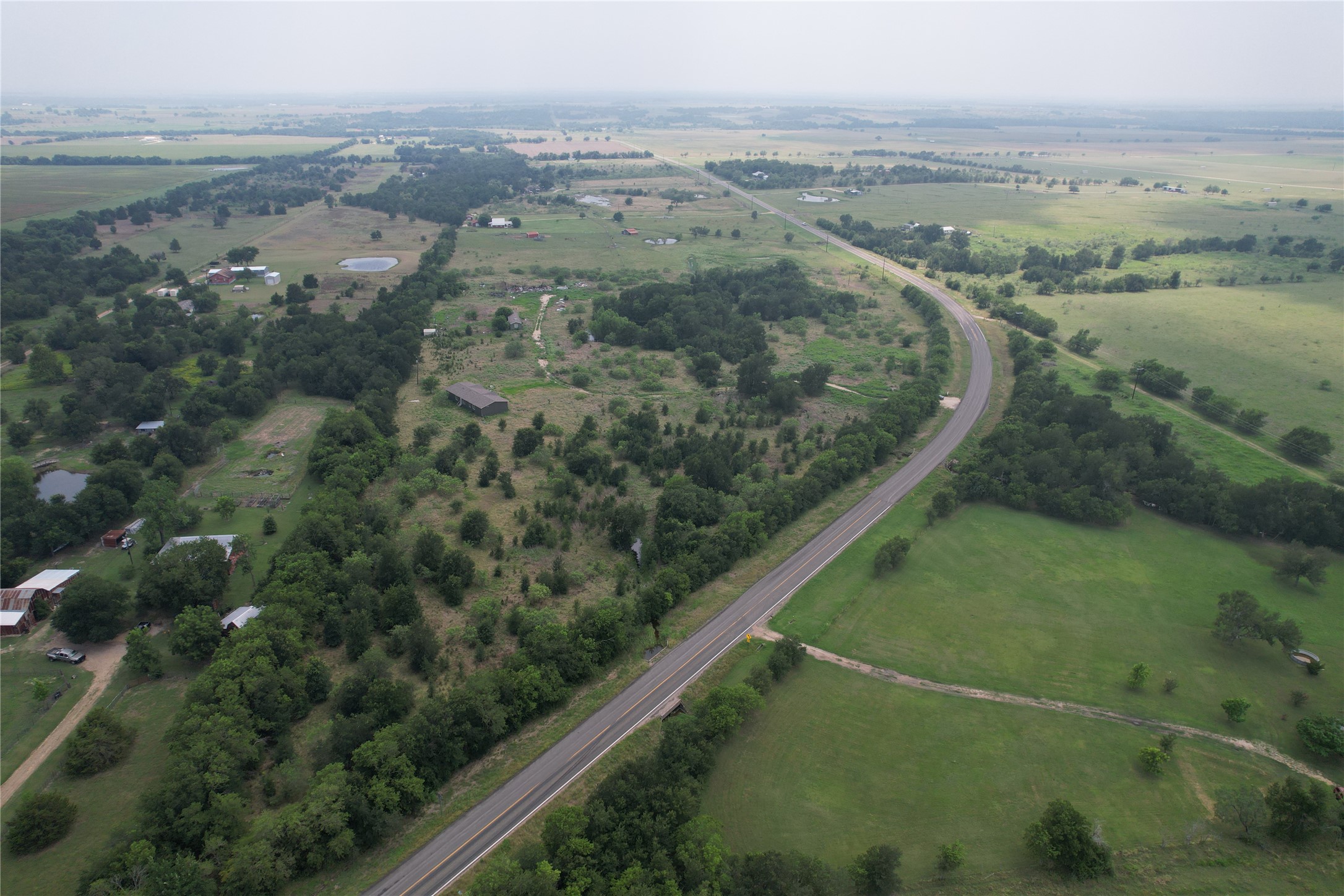 main property photo 6