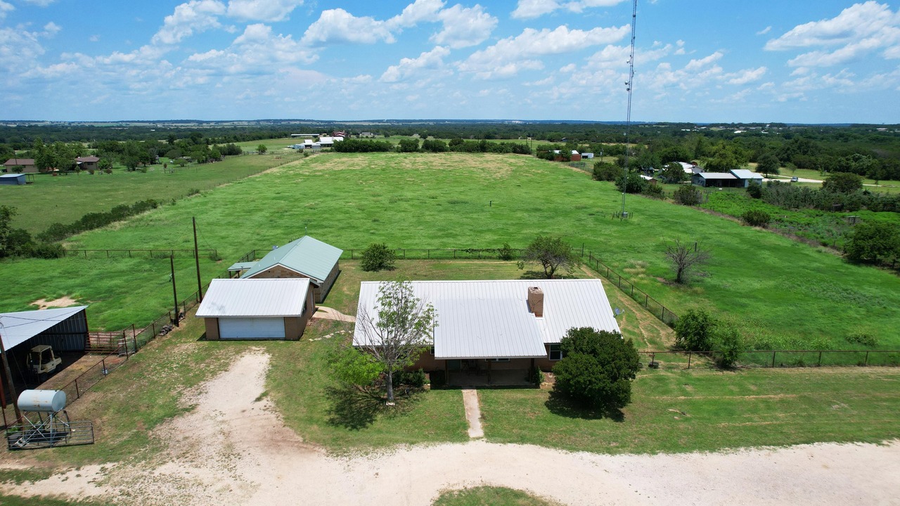 main property photo 36