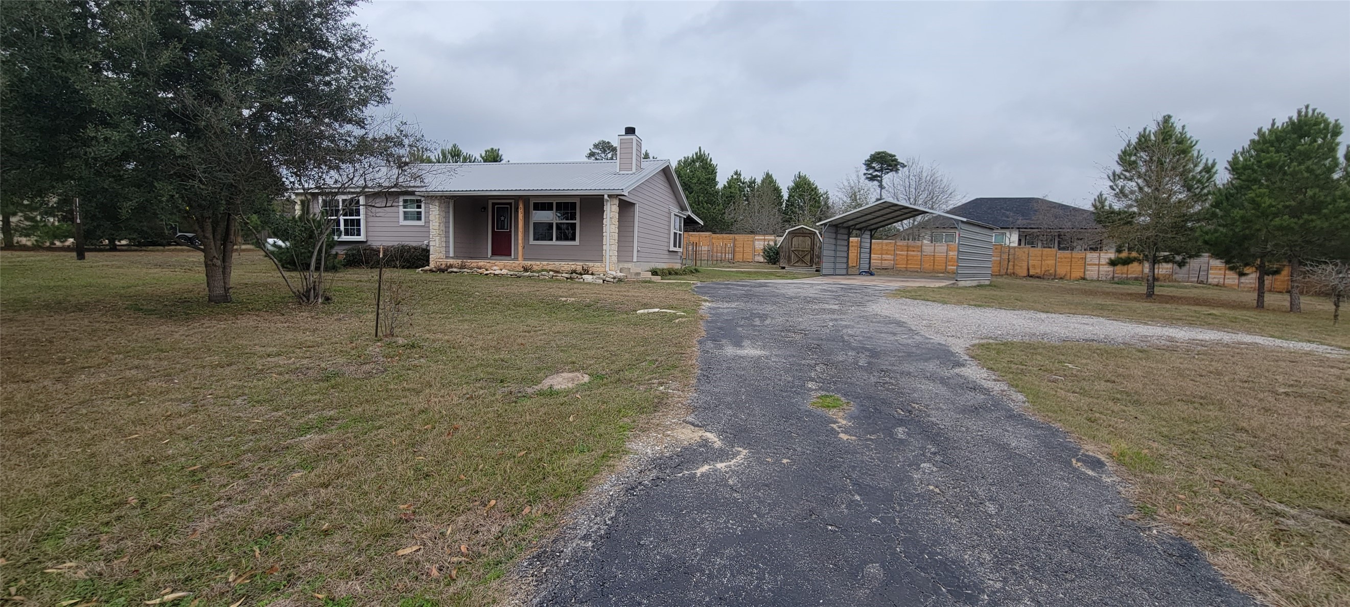 main property photo 23