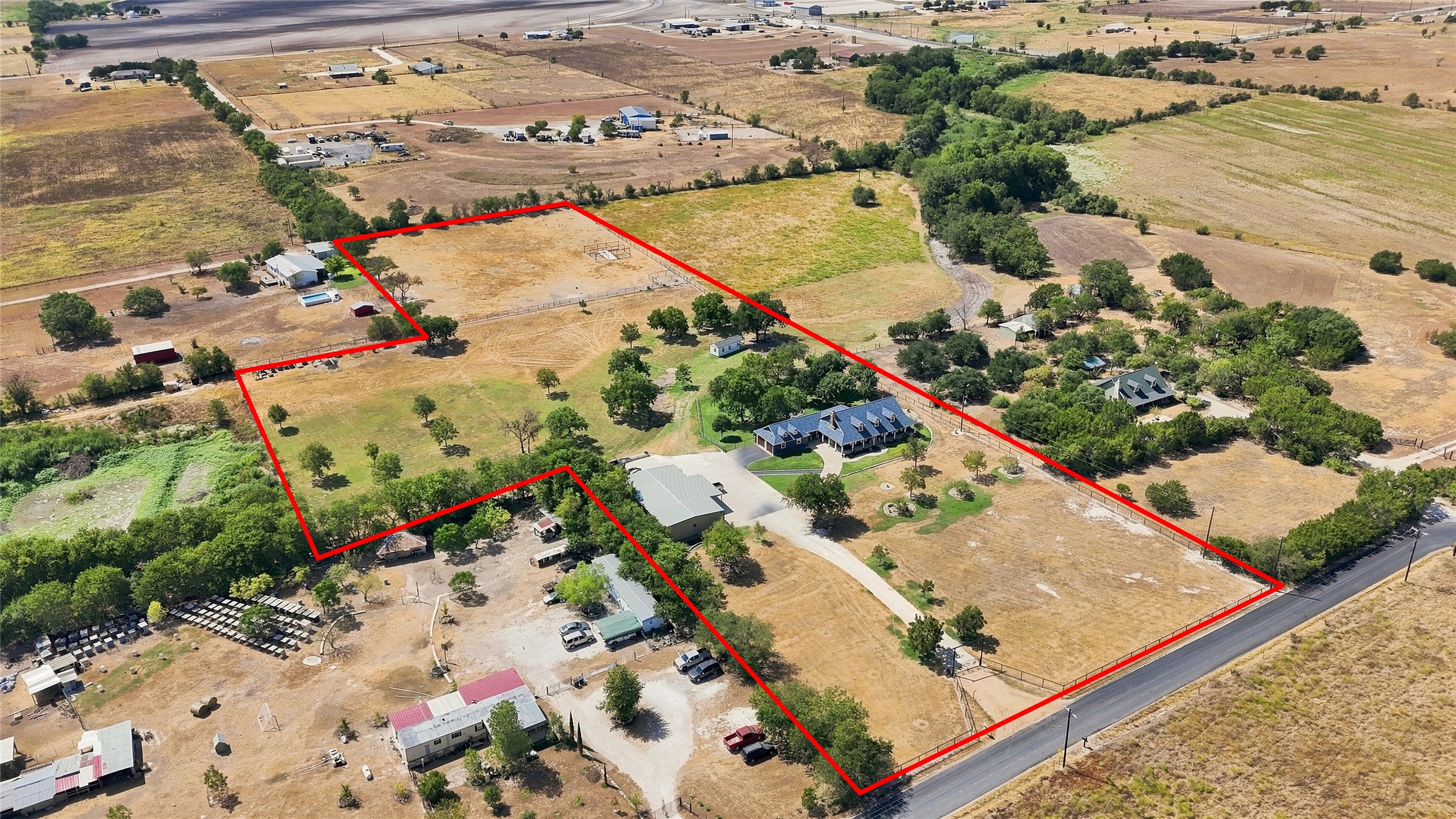 main property photo 36