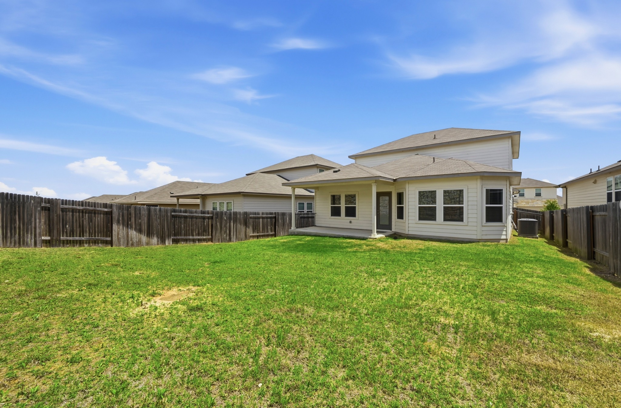main property photo 30