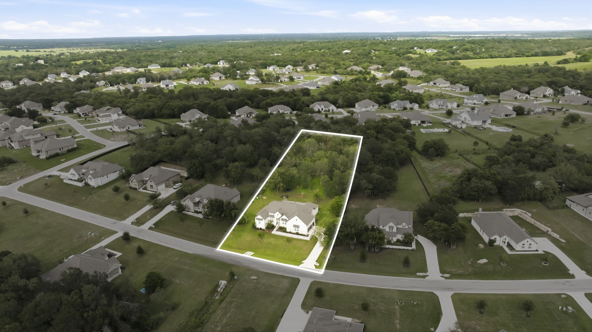 main property photo 8