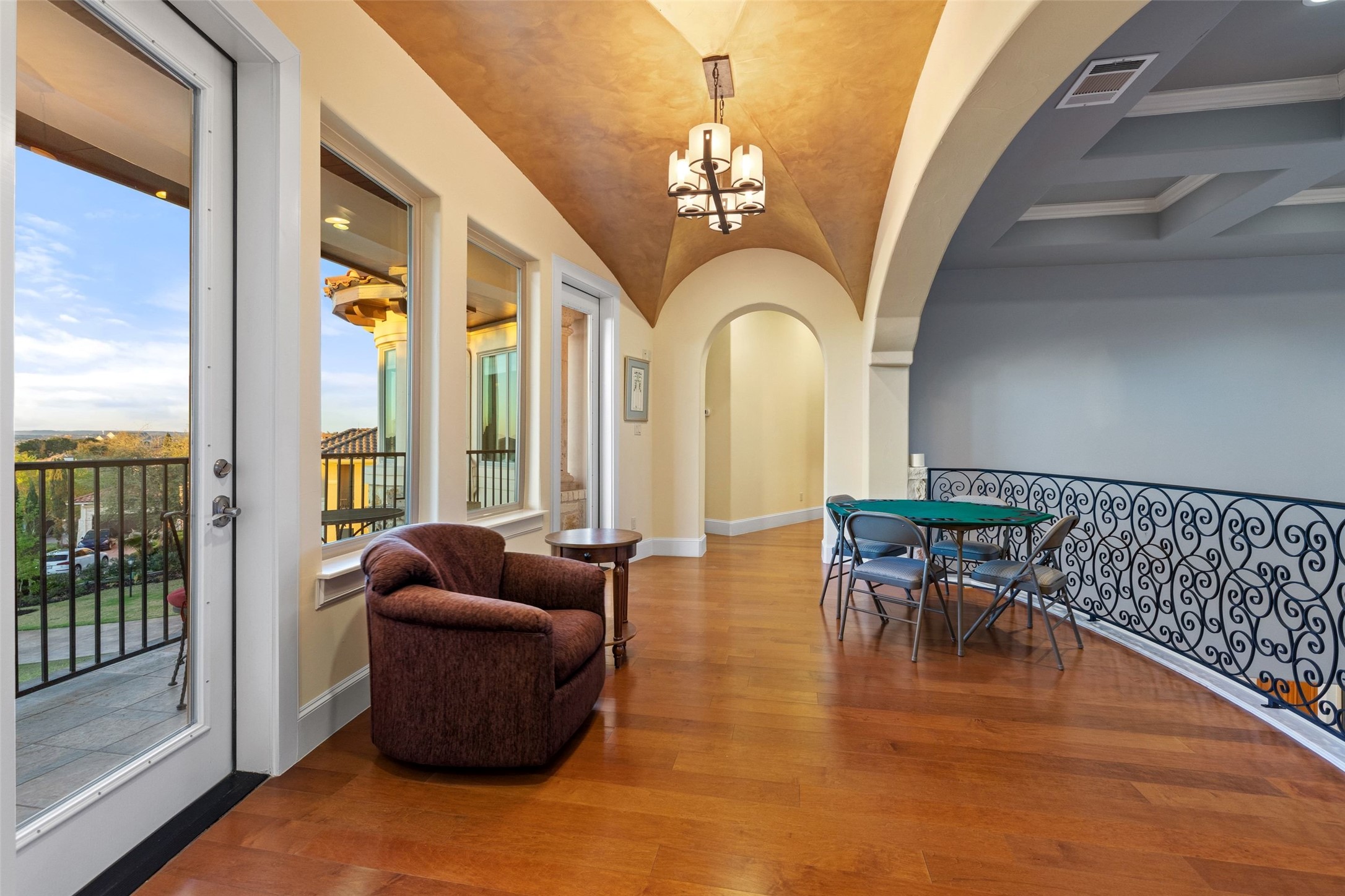main property photo 24