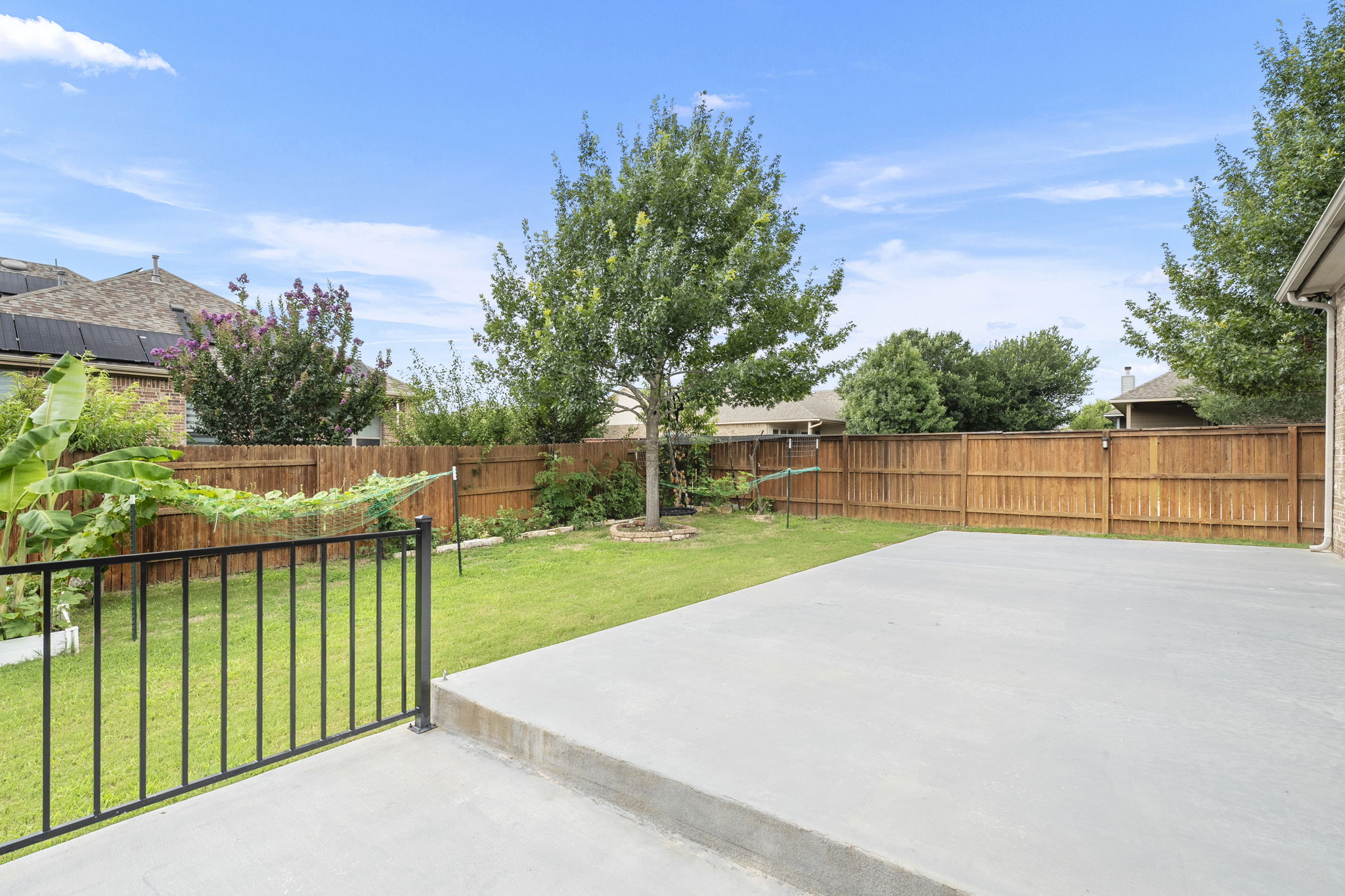 main property photo 31