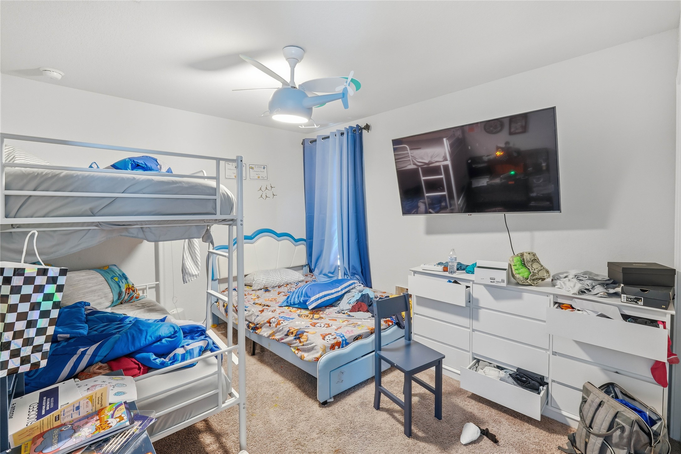 main property photo 16