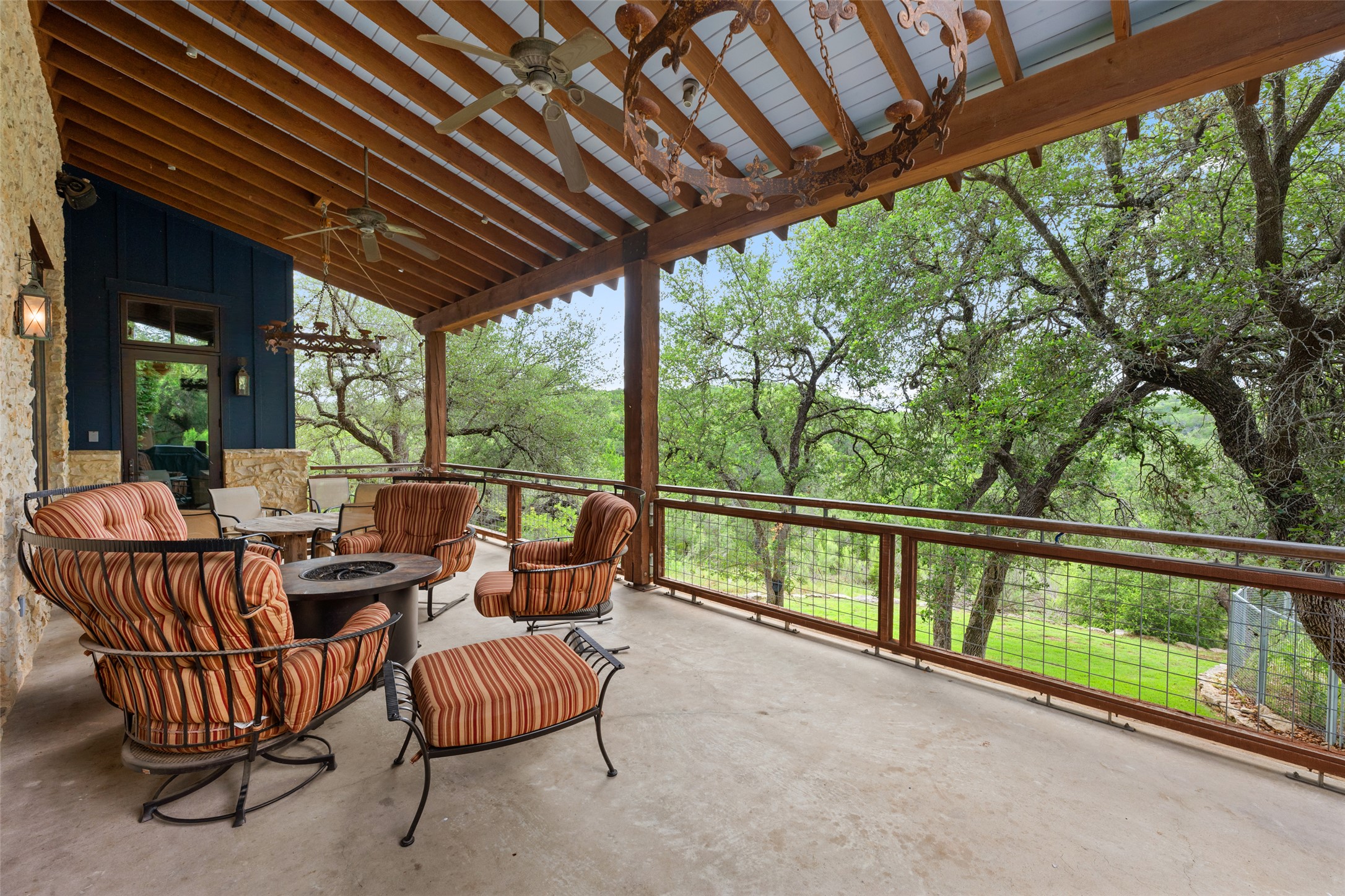main property photo 27