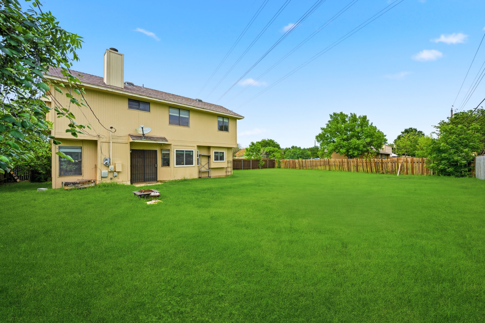 main property photo 29