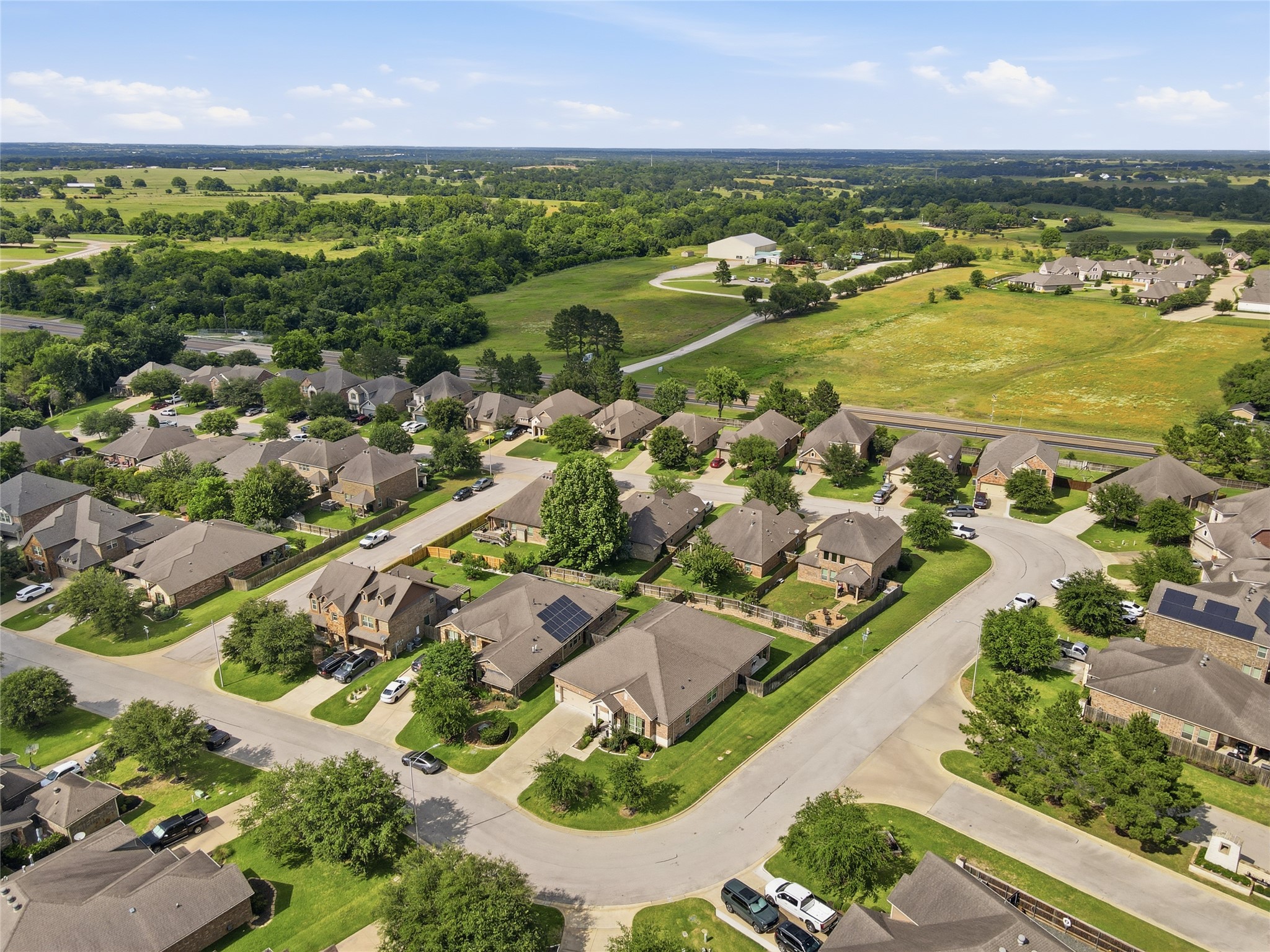 main property photo 20