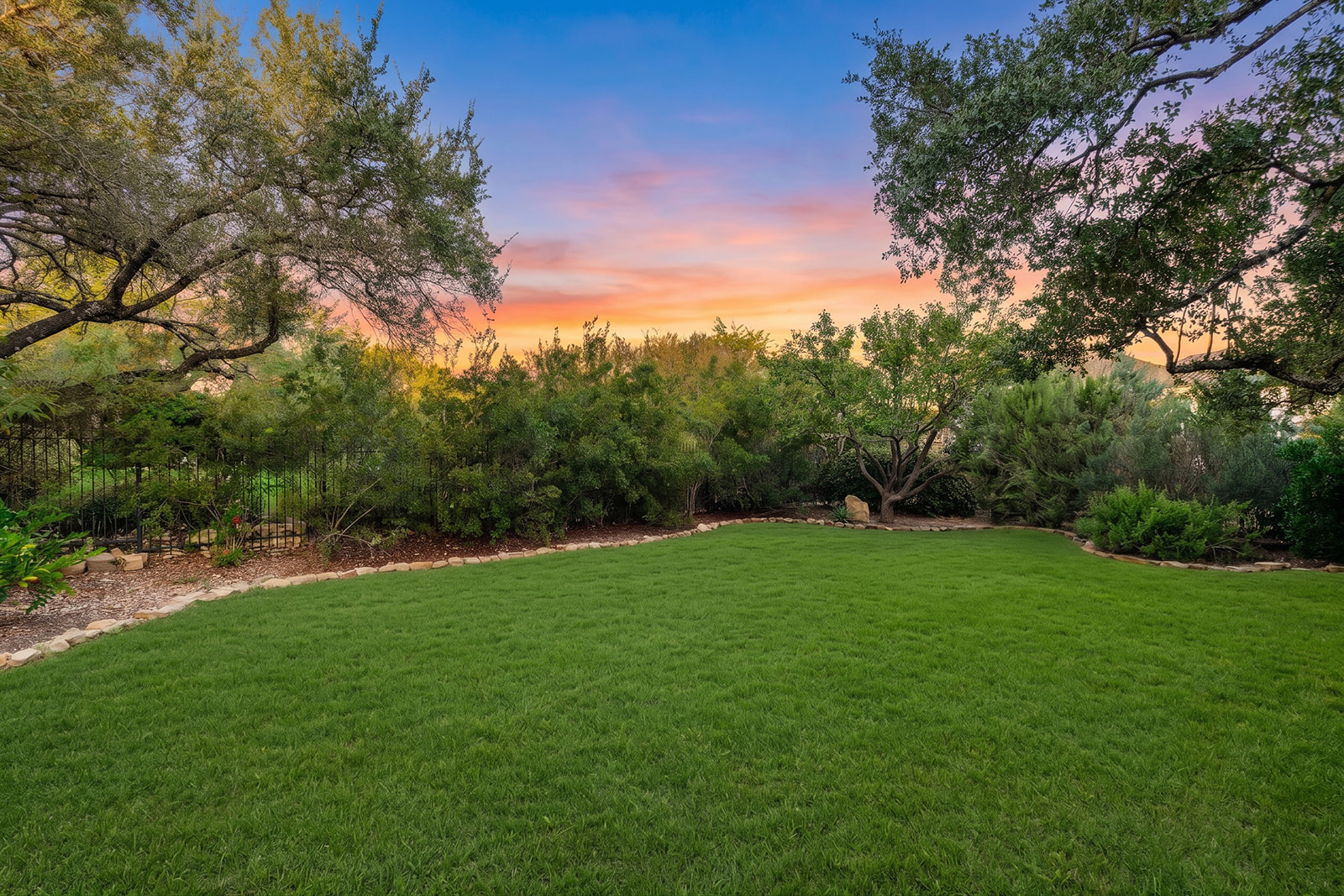 main property photo 29