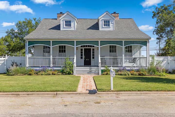 main property photo 1