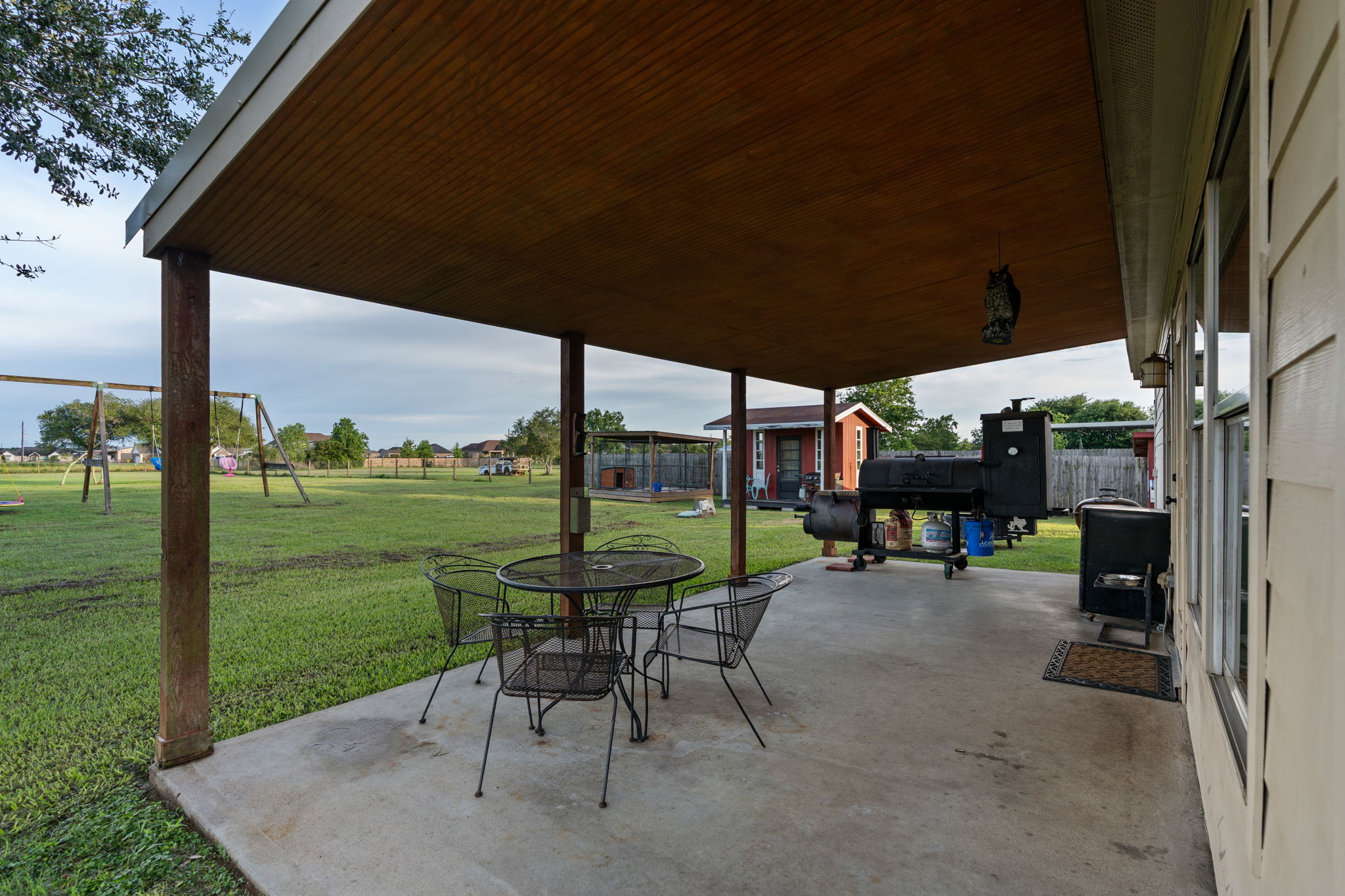 main property photo 22