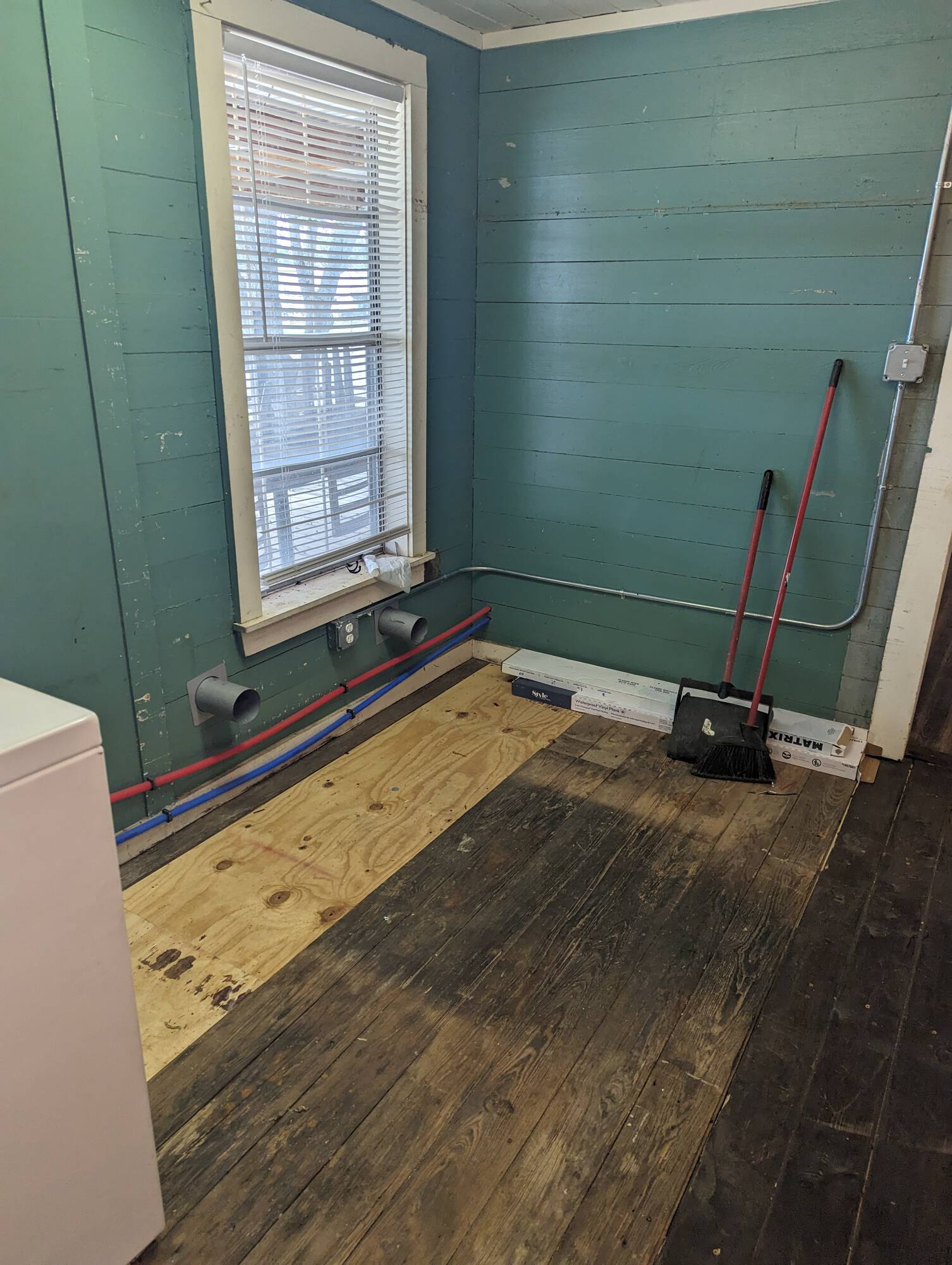 main property photo 15