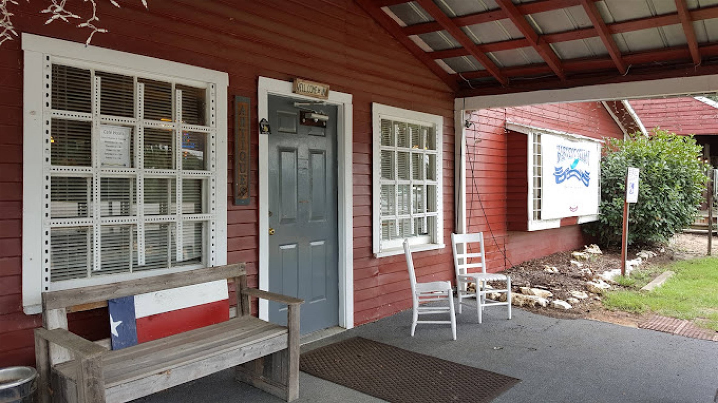 main property photo 6