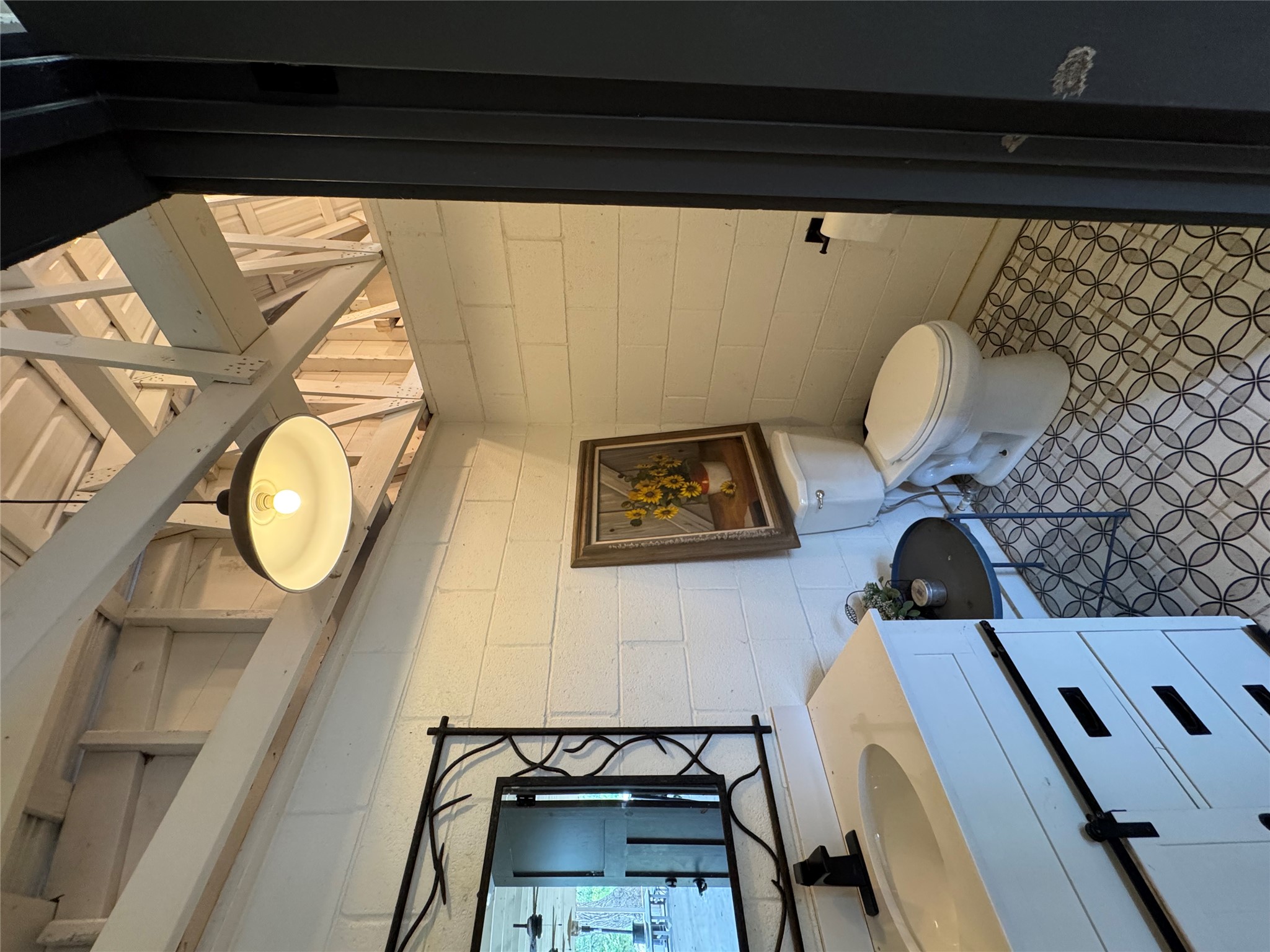 main property photo 31