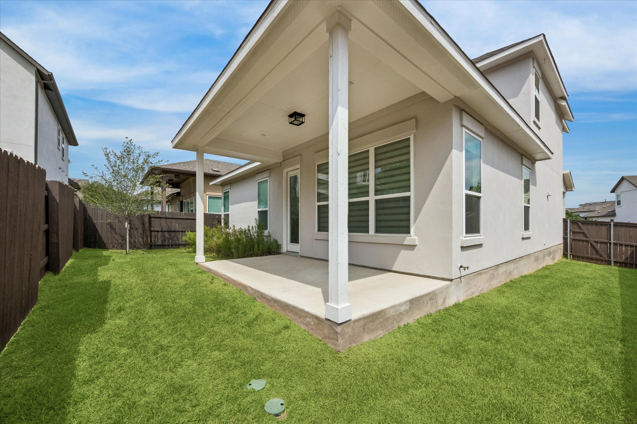 main property photo 32