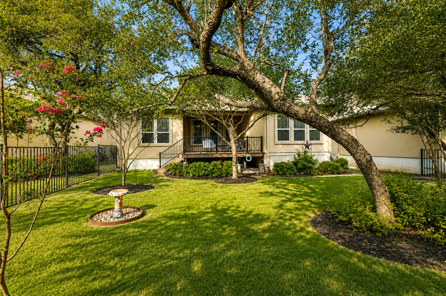 main property photo 27