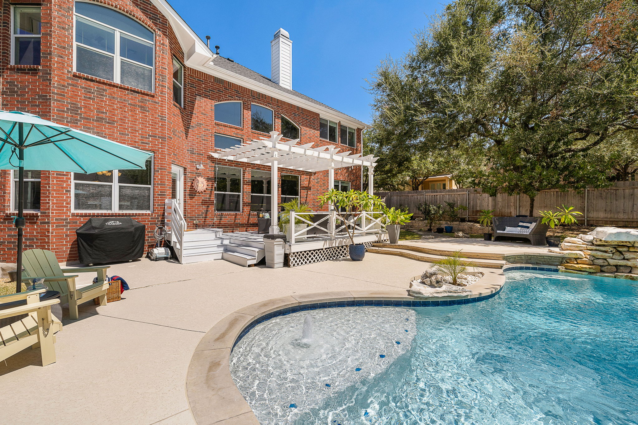 main property photo 35