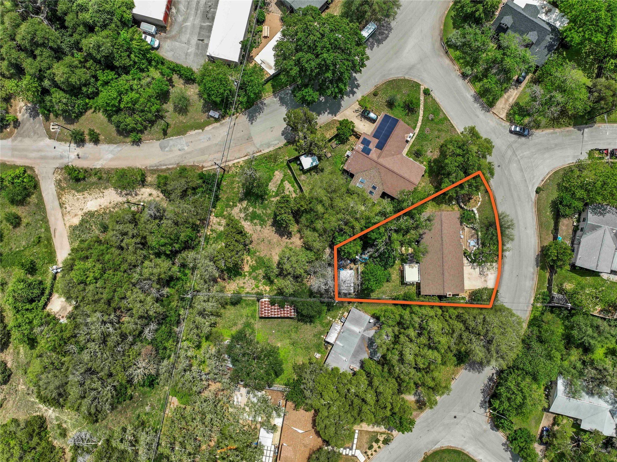 main property photo 30