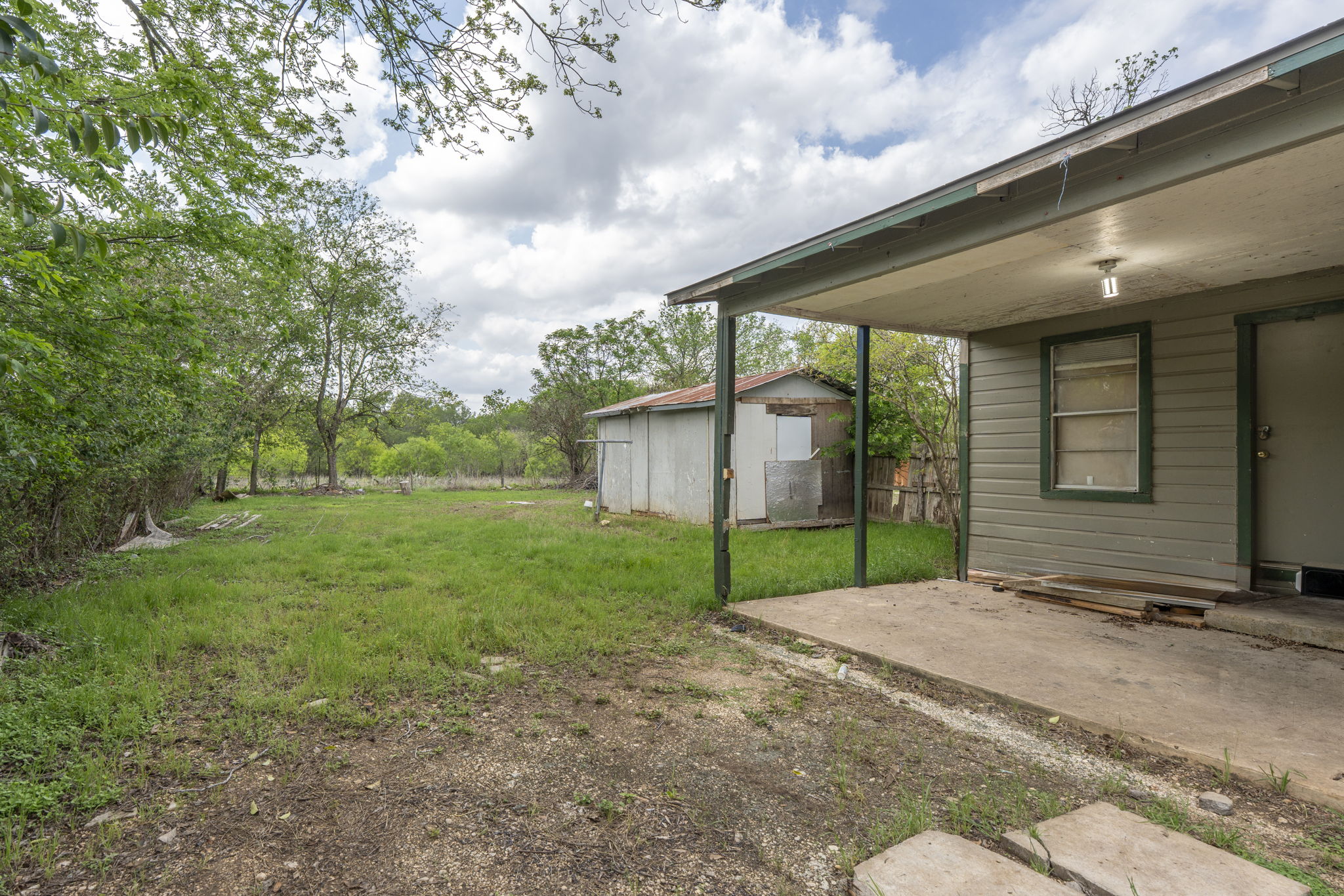 main property photo 13