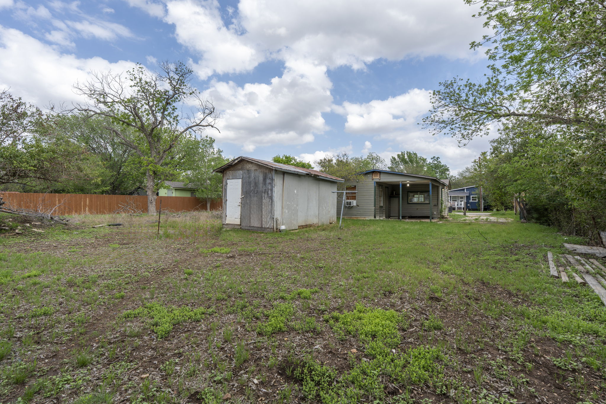 main property photo 15