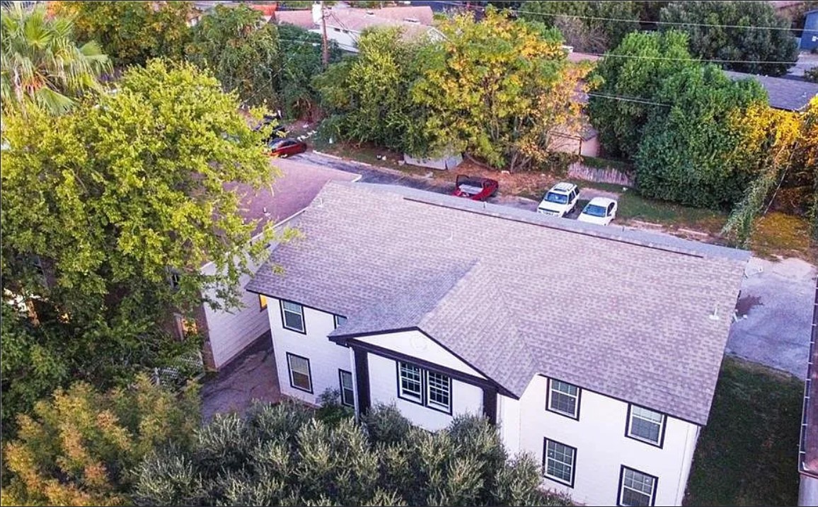 main property photo 8