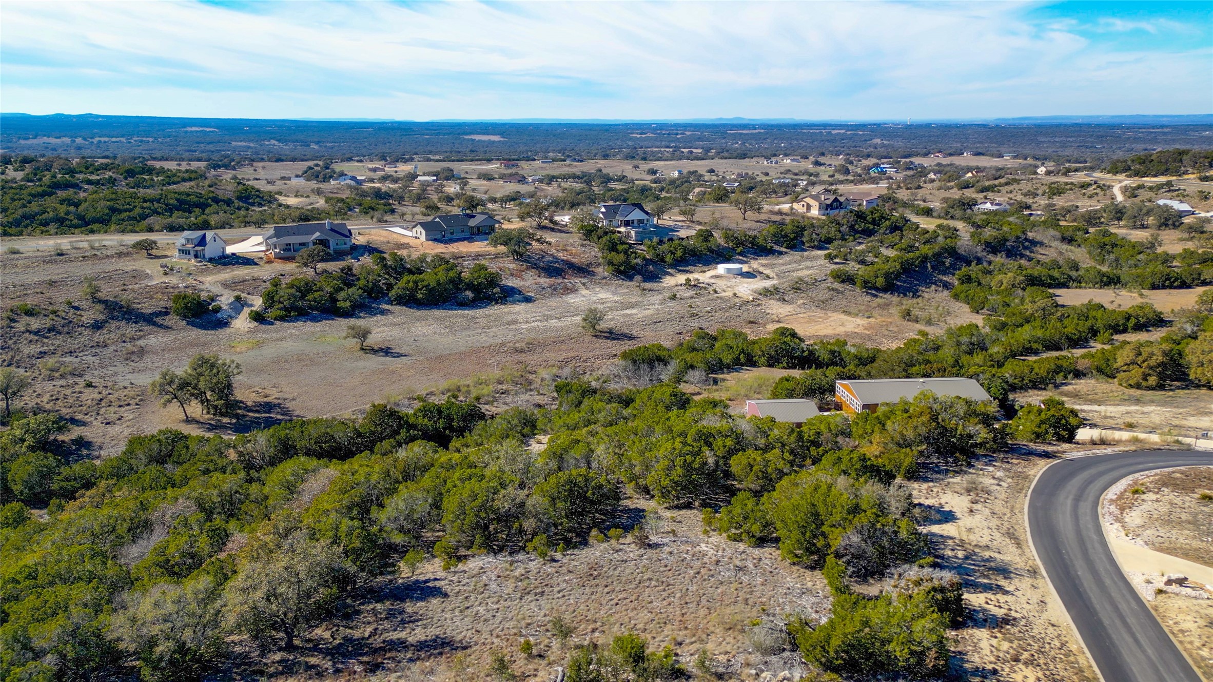 main property photo 19
