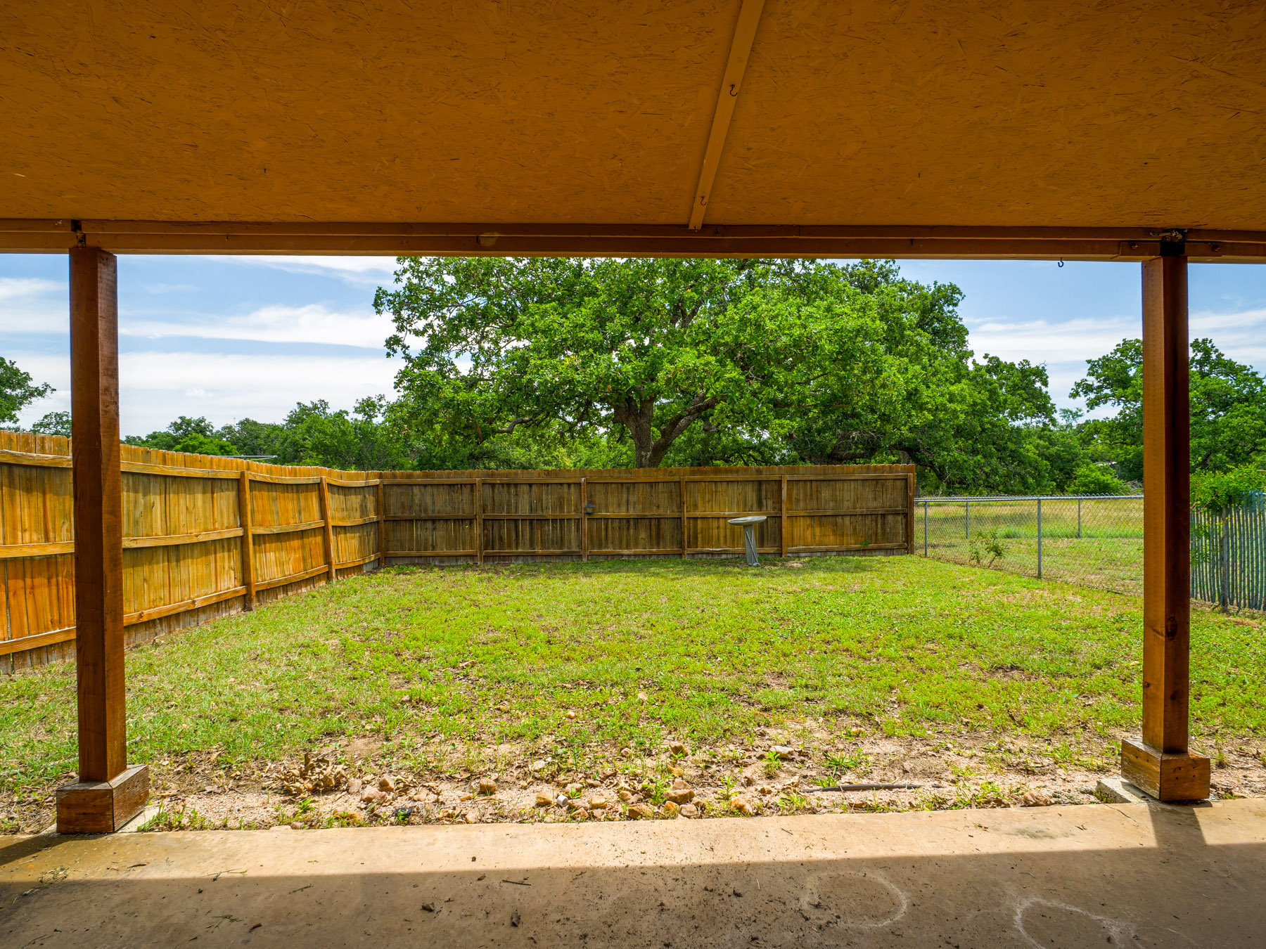 main property photo 33