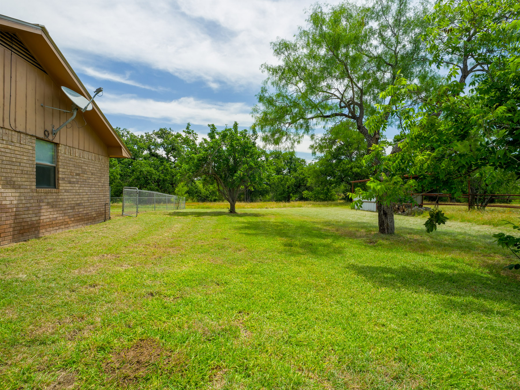 main property photo 36