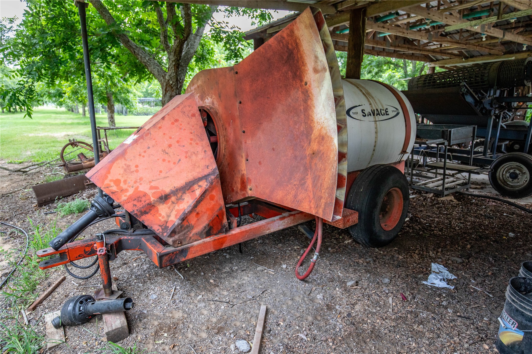 main property photo 19