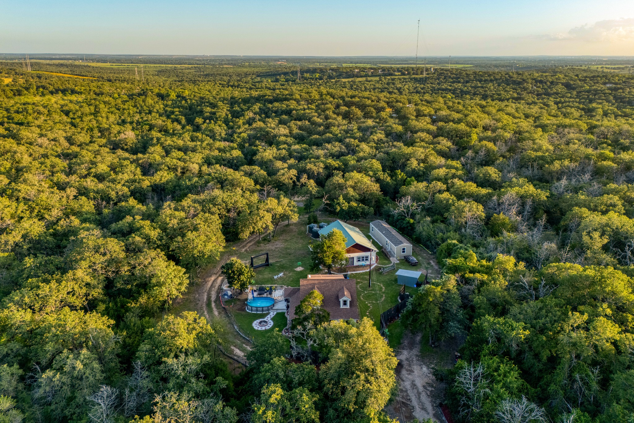 main property photo 8