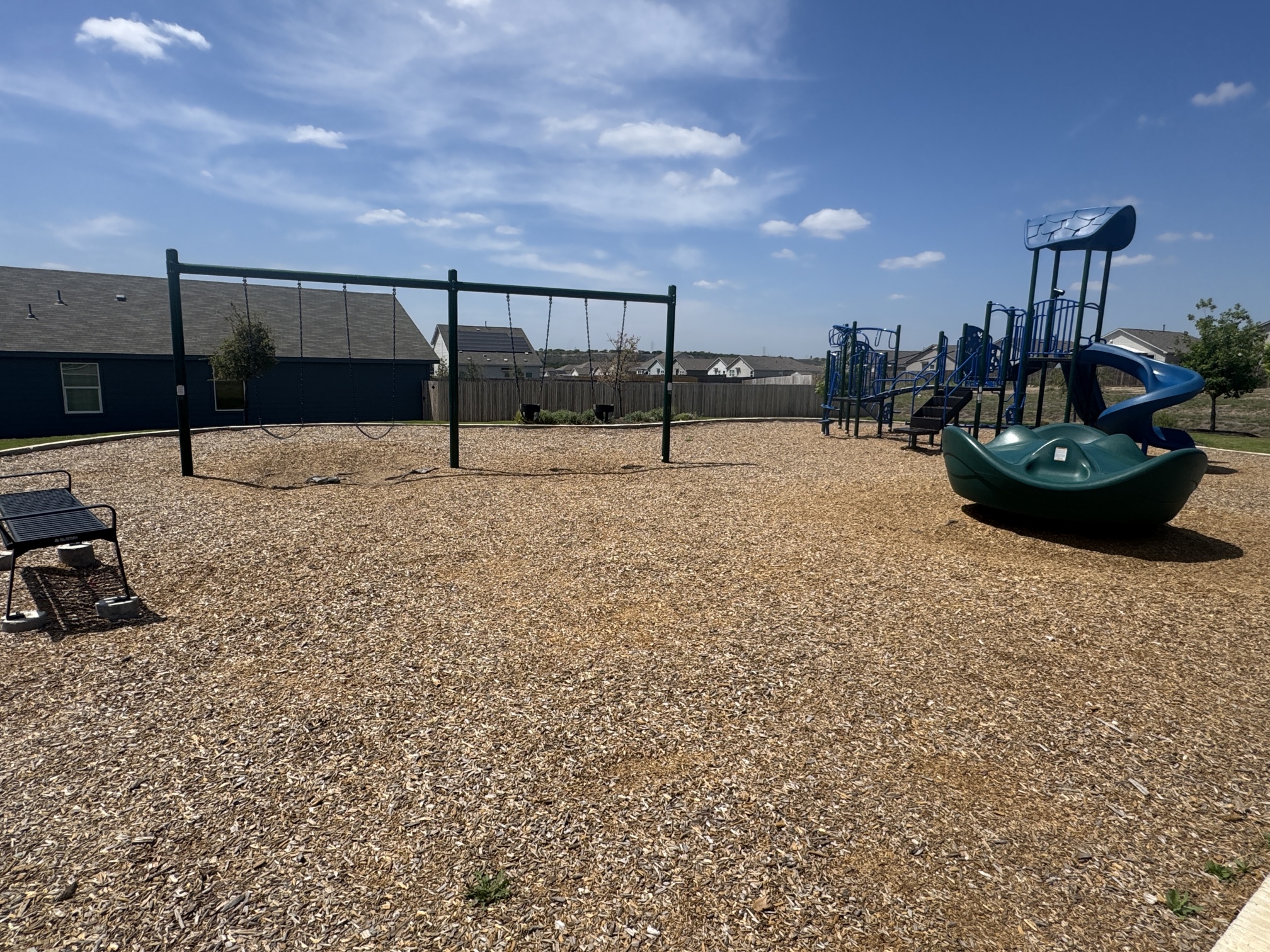 main property photo 22