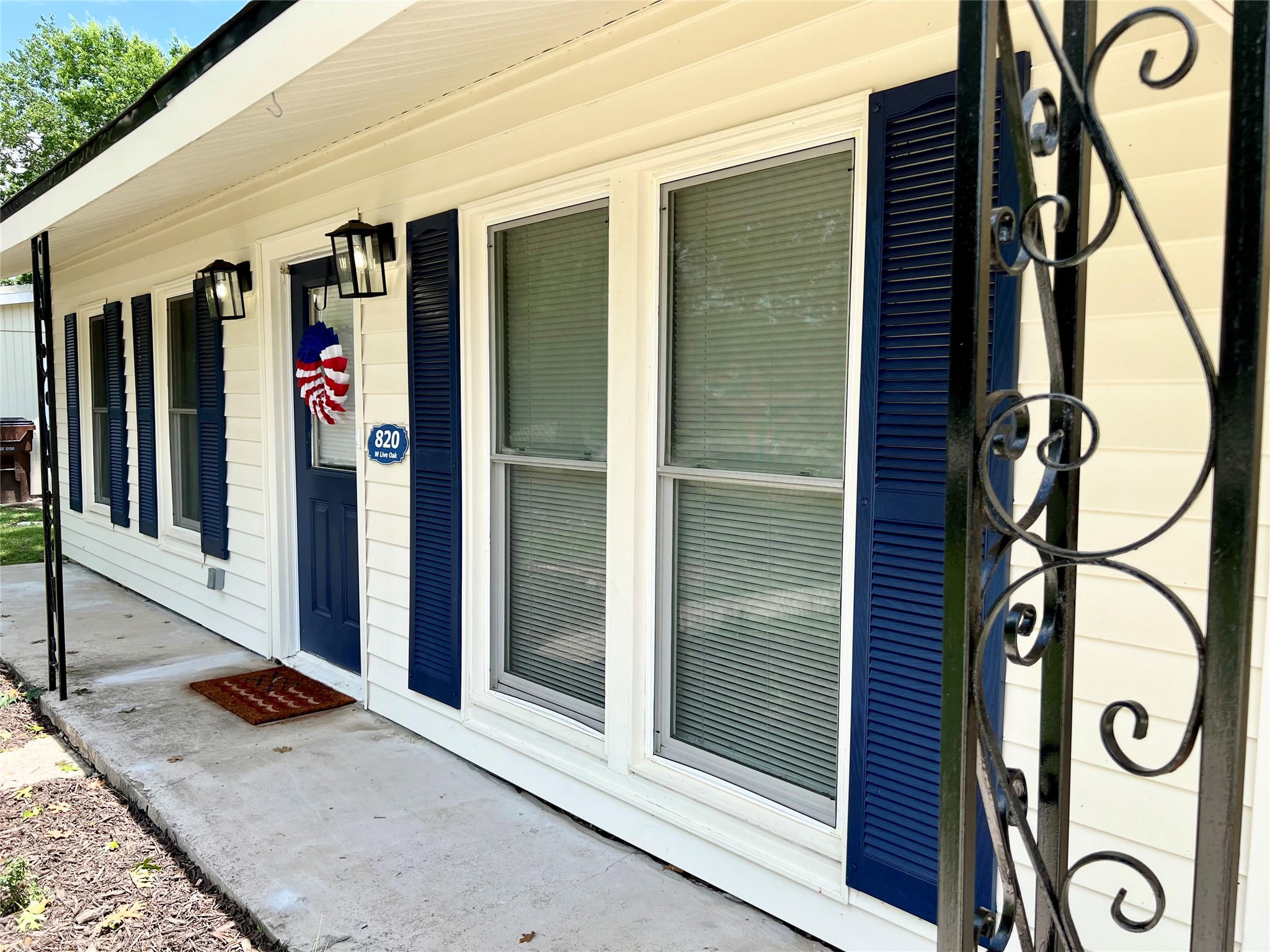 main property photo 34