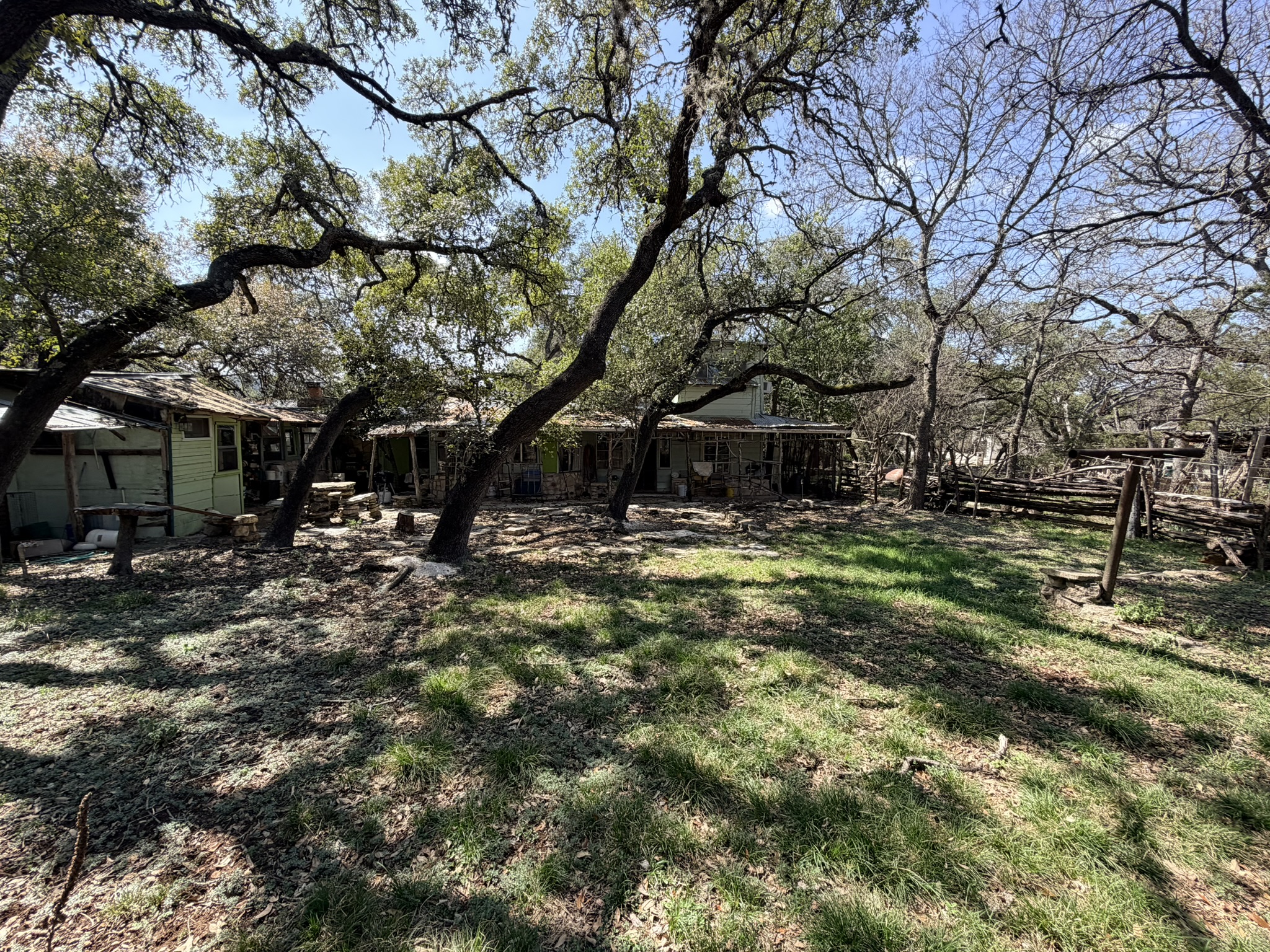main property photo 10