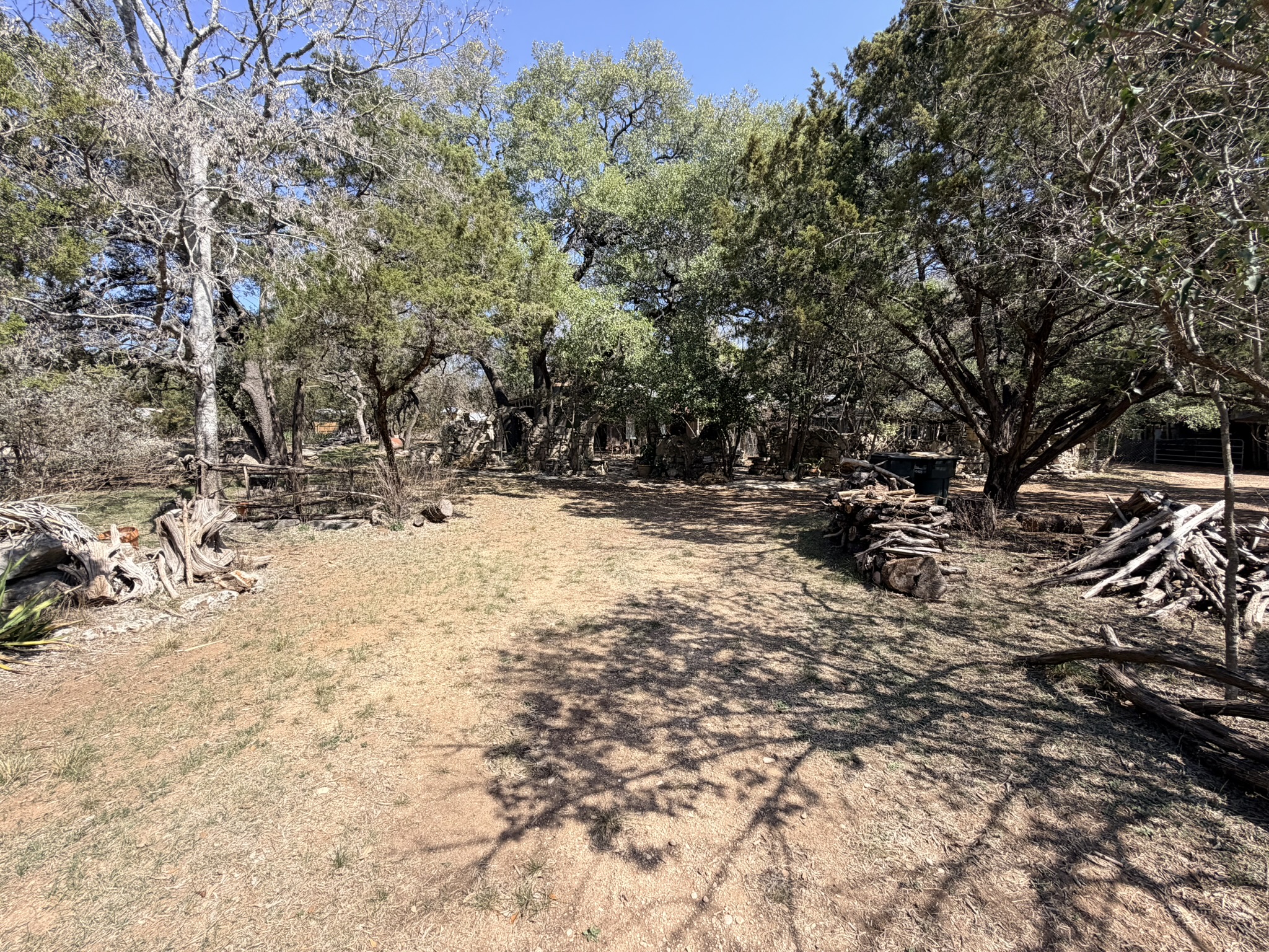main property photo 15
