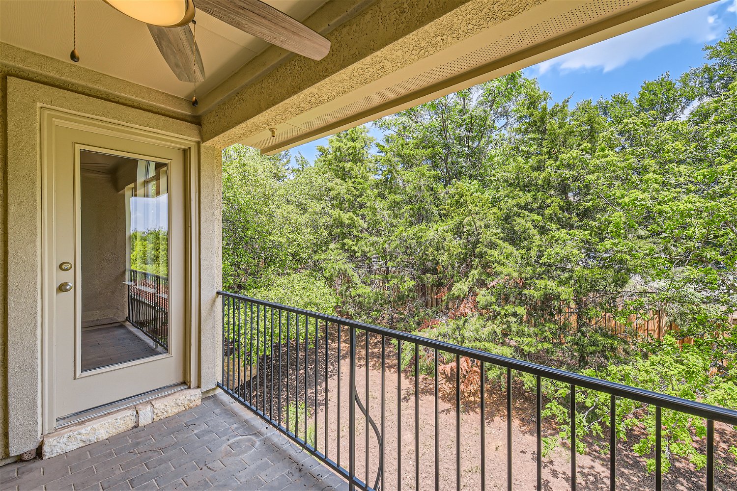 main property photo 24