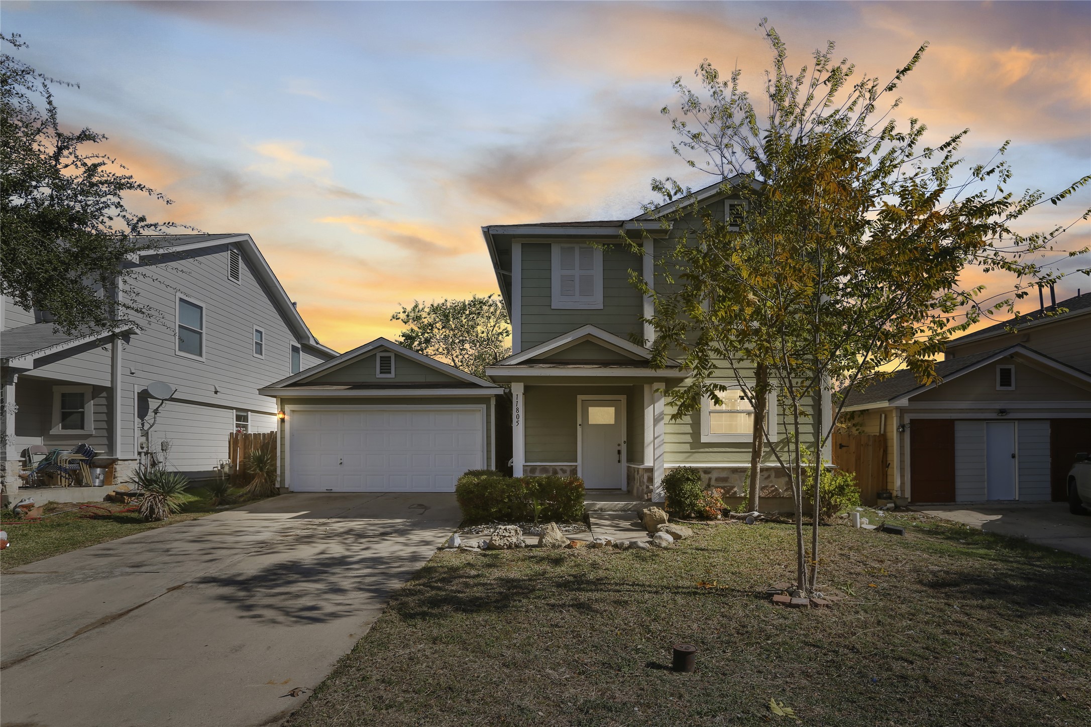 main property photo 2