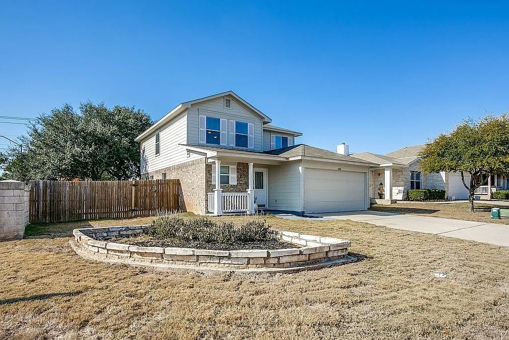 main property photo 3