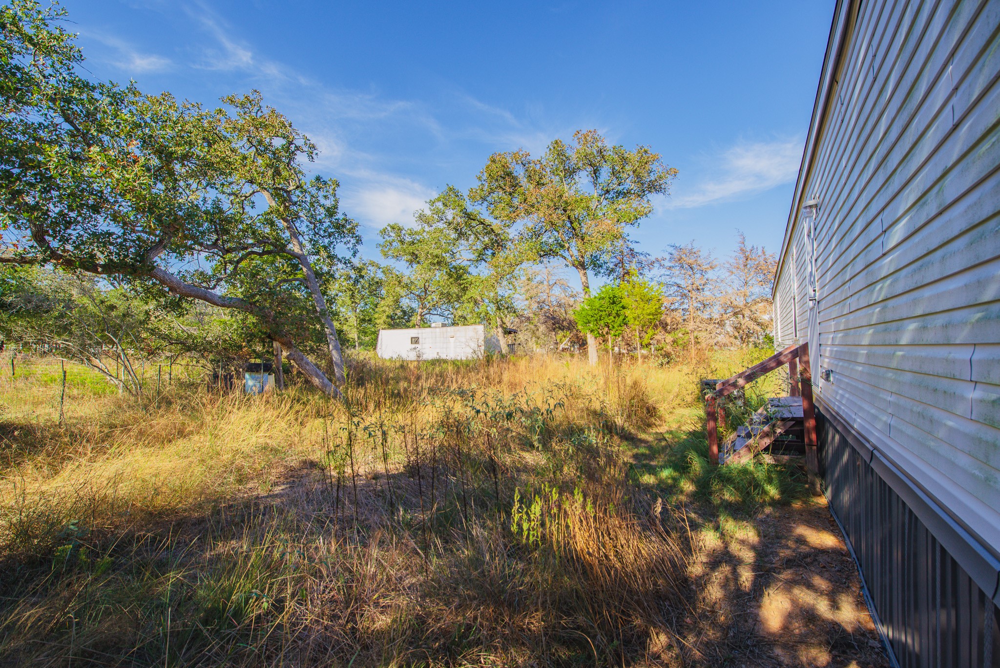 main property photo 30